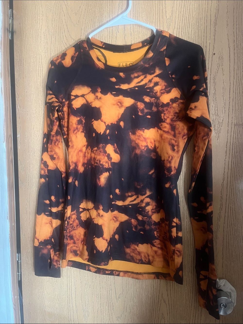 Fleo rust black shirt fall